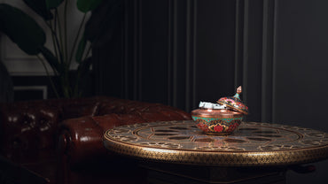 Tashir Saljughi Sugar Bowl